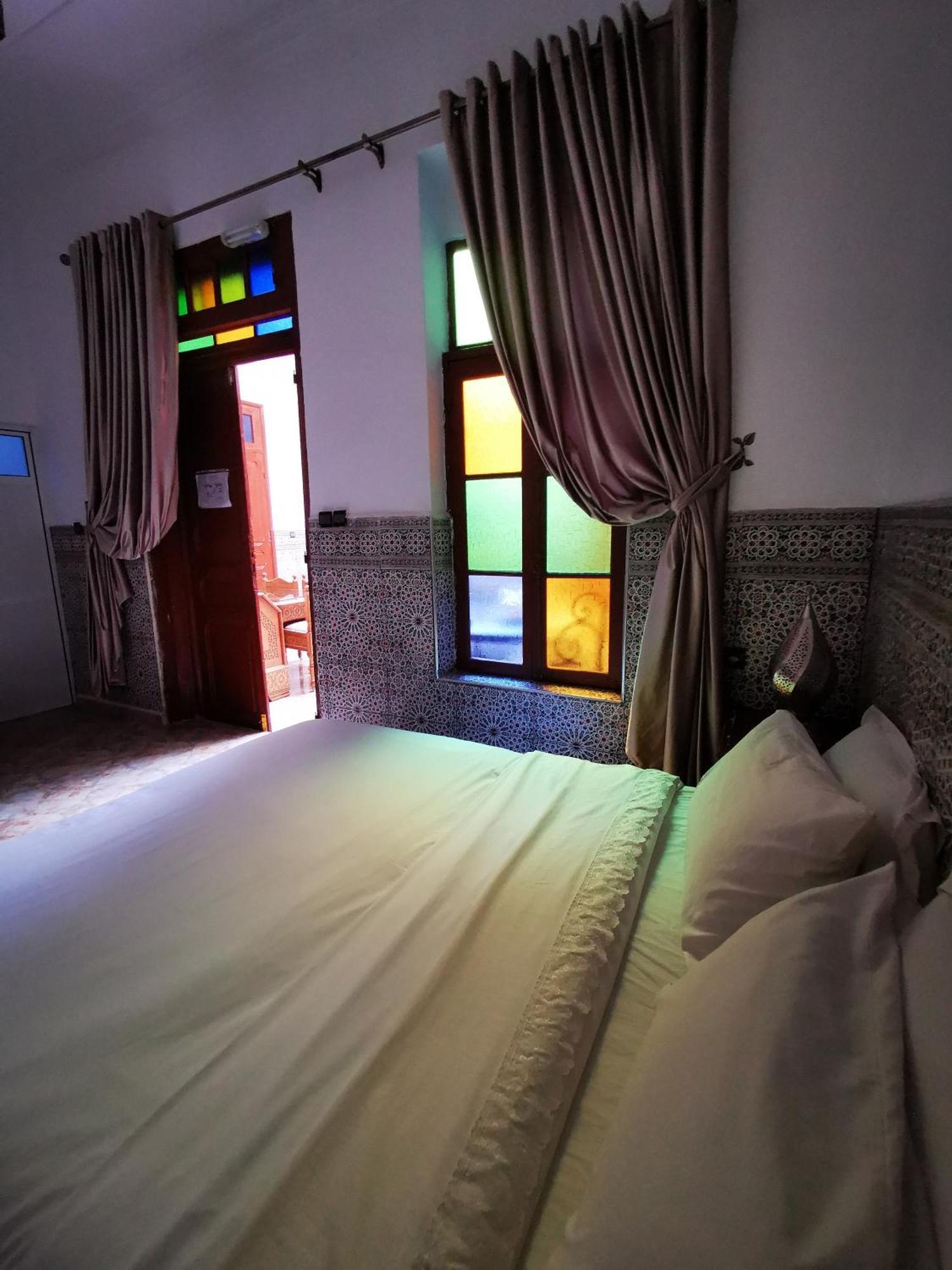Riad Dar Al Fassia Oujda Luaran gambar