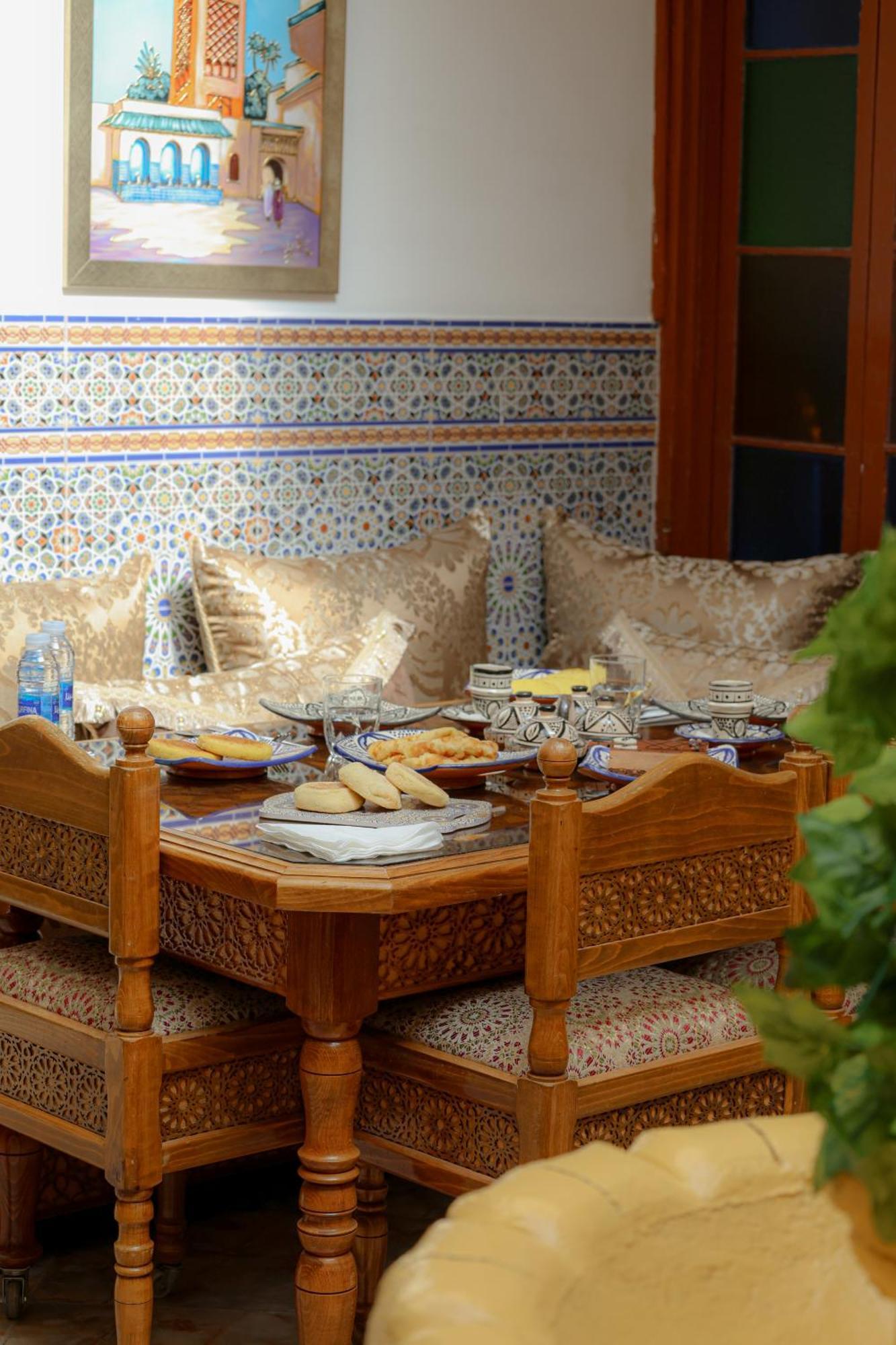 Riad Dar Al Fassia Oujda Luaran gambar